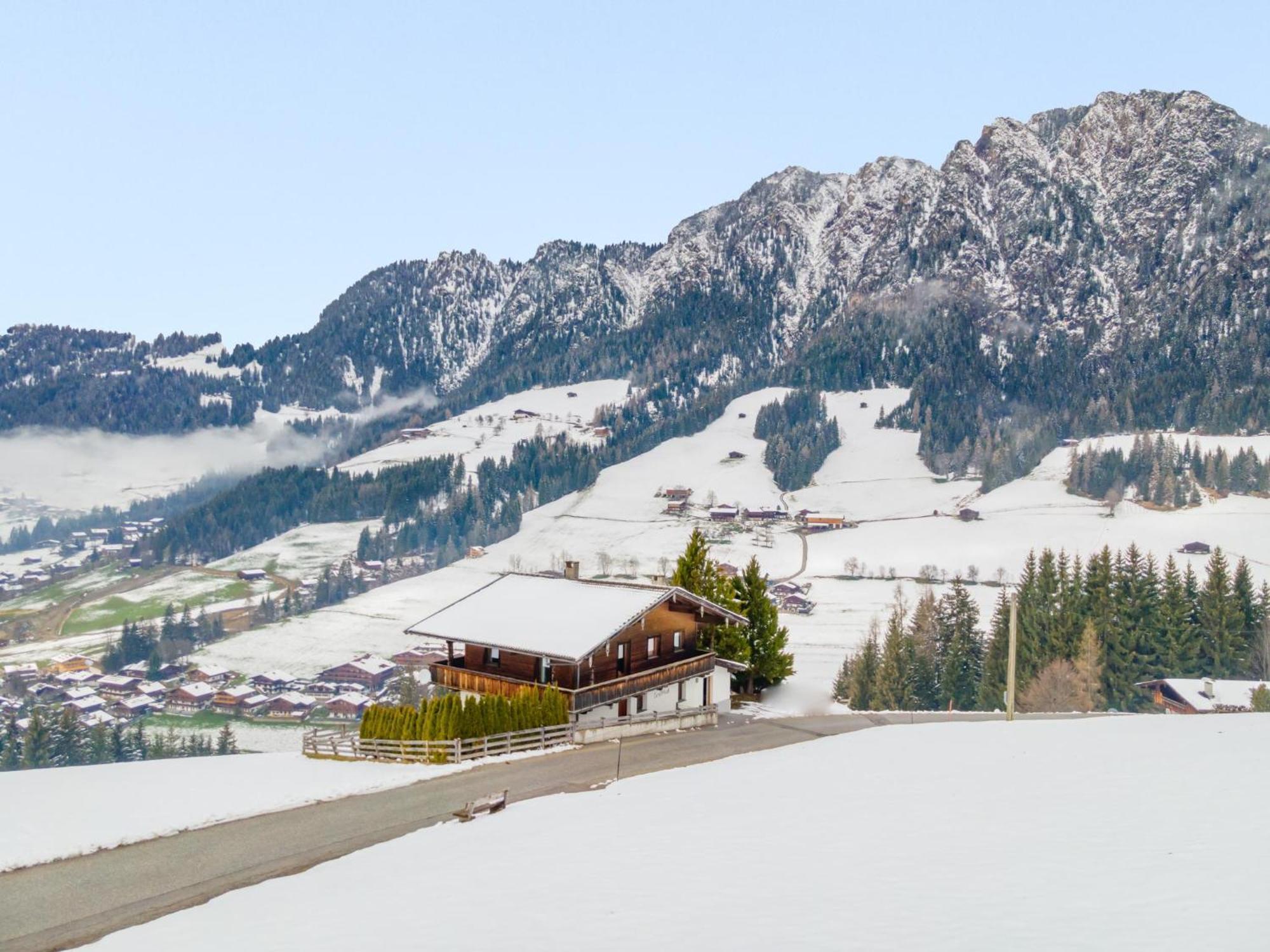 Chalet Mountain View Алпбах Екстериор снимка