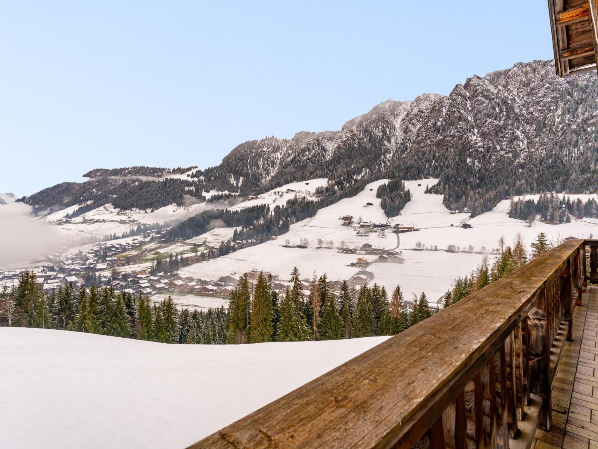 Chalet Mountain View Алпбах Екстериор снимка